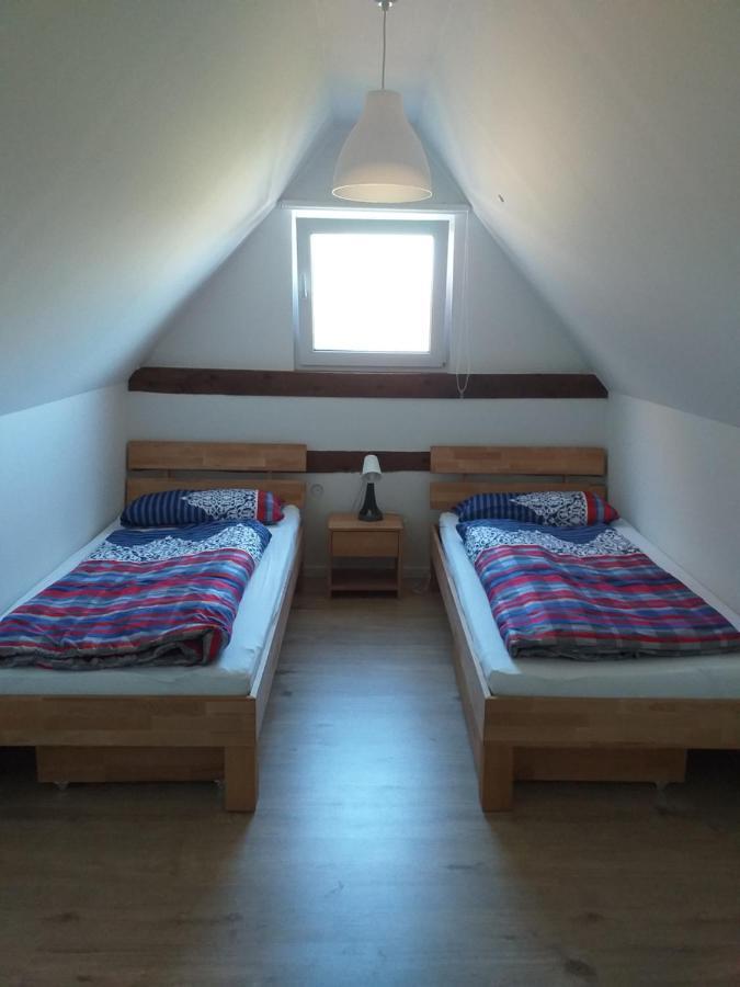 Lutzes Ferienhaus Knittelsheim エクステリア 写真